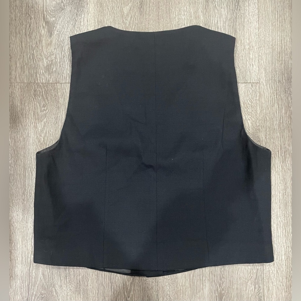 Zara Midnight Black Sleeveless Vest - Picture 6 of 7